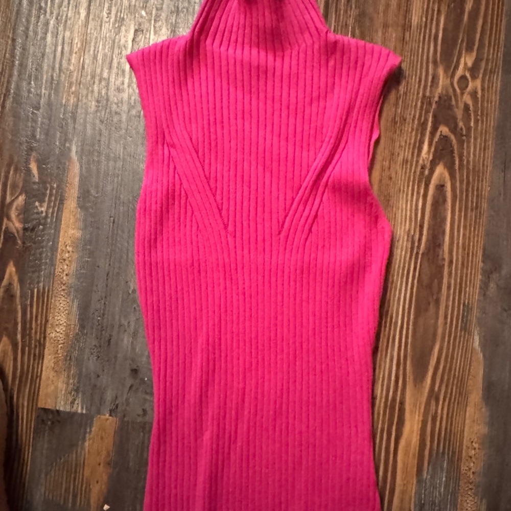 Timing Pink Ribbed Sleeveless Tank Top